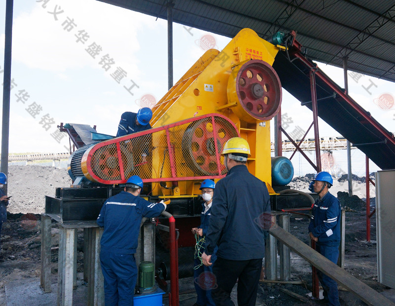 雙級粉碎機(jī)市場價(jià)格多少錢？小型雙級粉碎機(jī)廠家推薦